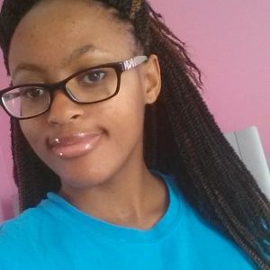 Meet your Posher, Janaye